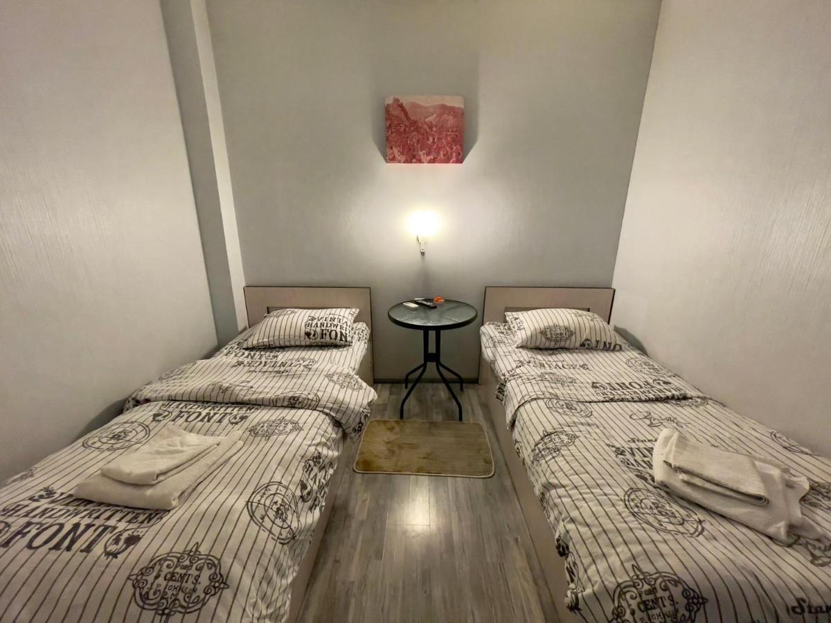 Mr Guest House ティビリシ エクステリア 写真