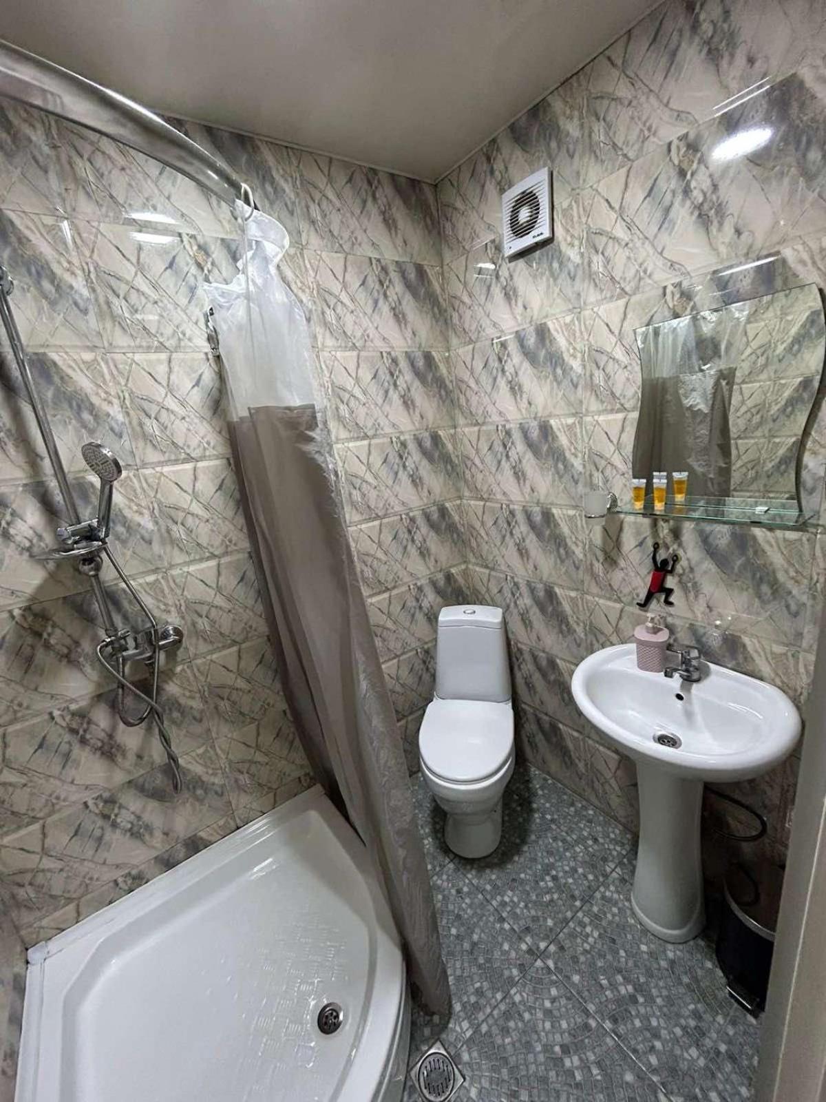 Mr Guest House ティビリシ エクステリア 写真